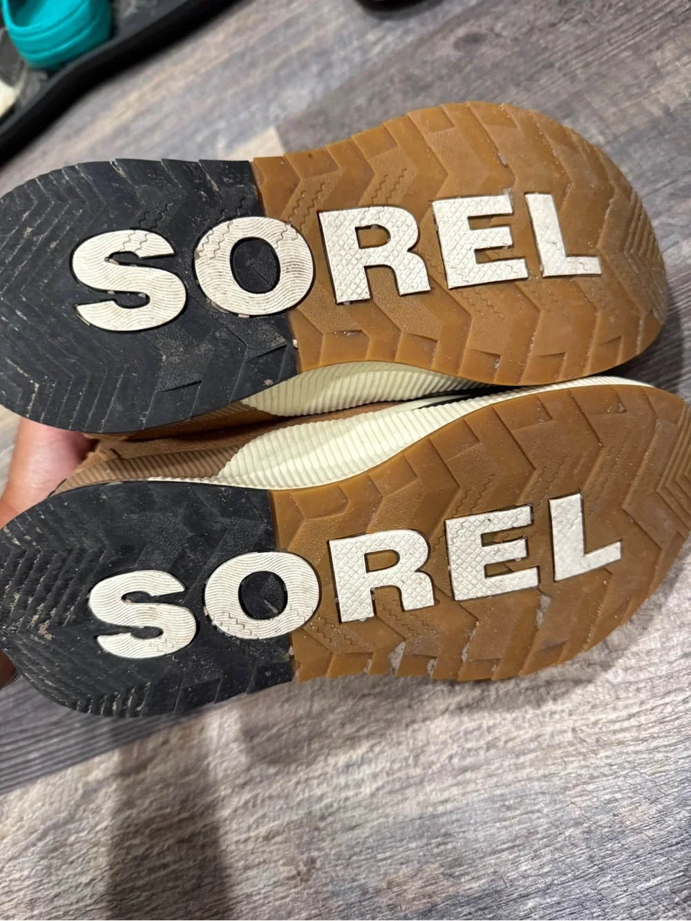 Sorel out n about boots can wear as women’s size 7